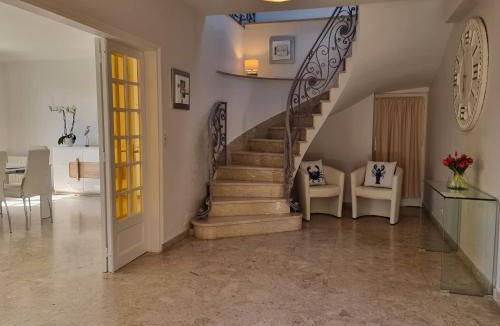 Saint-Jouan-des-Guerets Villa | La Villa des Longchamps Location du samedi au samedi