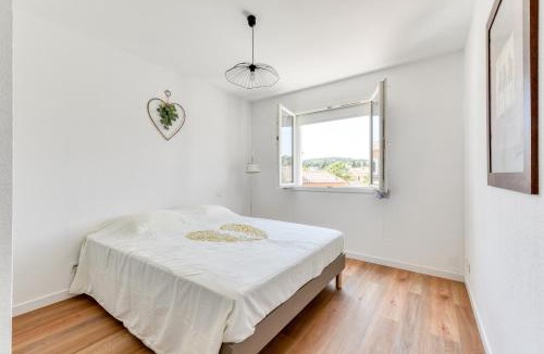 Prat-de-Cest House | La Villa d'Isa et Seb