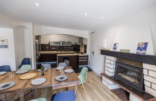 Saint-Lon-les-Mines House | La Villa de Saint Lon