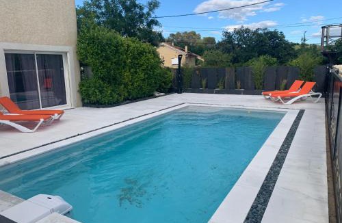 Saint-Privat-des-Vieux Bed & Breakfast | La villa des délices