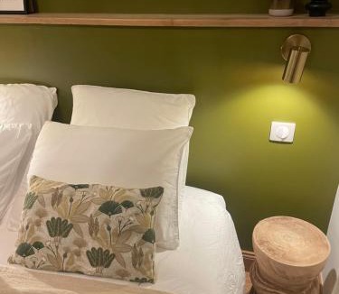 Yenne House | La Villa de Paul - Maison d'hôtes