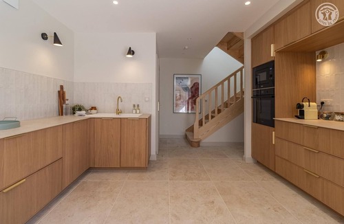 Yenne House | LA VILLA DE PAUL - YENNE