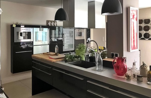 Rognonas House | La Villa De Sévigné