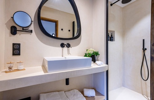 Bonnieux House | La villa des Cèdres