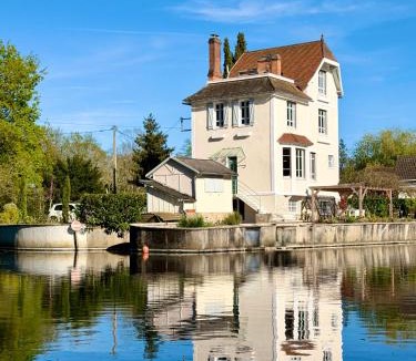 Olivet Villa | La Villa des Coccinelles