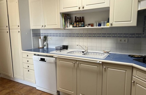 Cap Benat House | La Villa des Pins à Benat