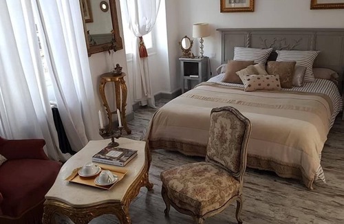 Labastide-dArmagnac Bed & Breakfast | La Villa des Remparts