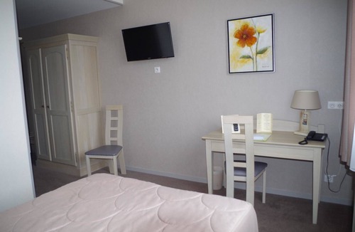 Aumale Hotel | La Villa des Houx