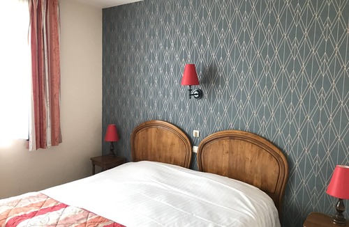 Aumale Hotel | La Villa des Houx