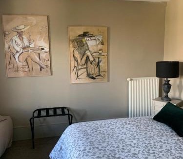 Cricqueboeuf Bed & Breakfast | La Villa des Rosiers