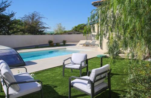 Marseillan Villa | LA VILLA DU BAGNAS