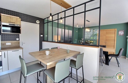 Binic House | La Villa du Château Croc