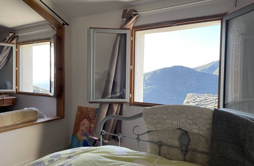 Figarella House | La Villa du Pressoir - Authentic and spacious