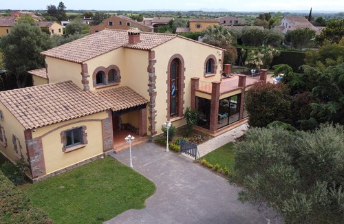 Perelada Villa | La Villa du Golf de Peralada Located on the prestigious Golf de Peralada