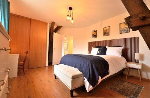 Gourdon House | La Villa du Mont