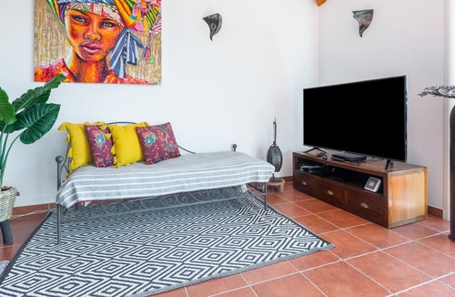 Castin House | La Villa du Moulin - Three Bedroom House, Sleeps 6