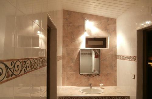 Miribel Bed & Breakfast | La Villa du Rhône