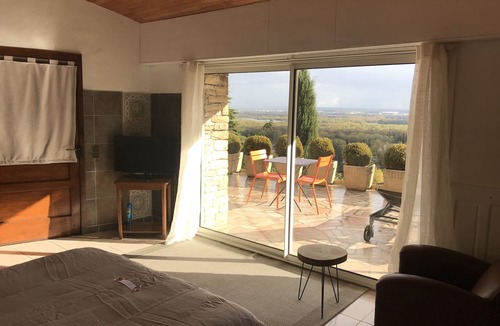 Miribel House | La Villa du Rhone