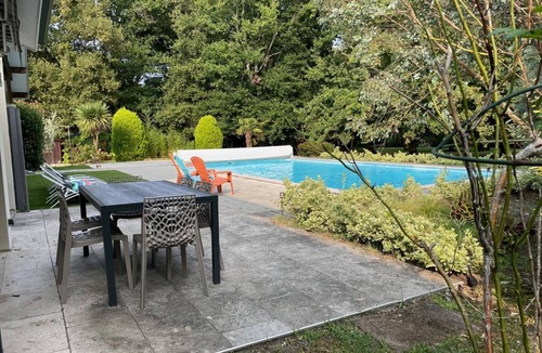 Sainte-Eulalie-en-Born House | La Villa Guirosse - Ste-eulalie-en-born