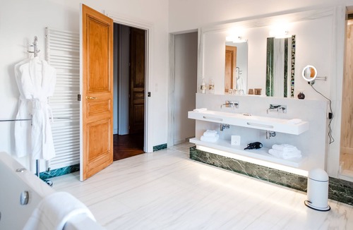 Beziers House | La Villa Guy & Spa