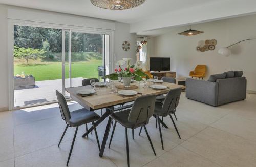 Jard-sur-Mer House | La Villa Jardaise