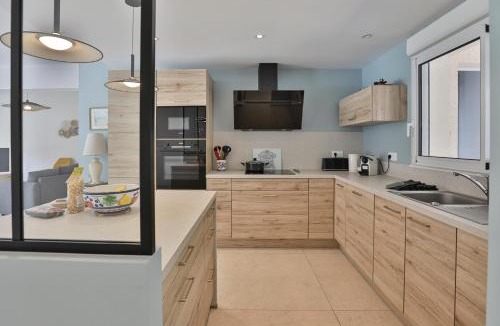 Jard-sur-Mer House | La Villa Jardaise