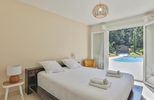 Jard-sur-Mer House | La Villa Jardaise