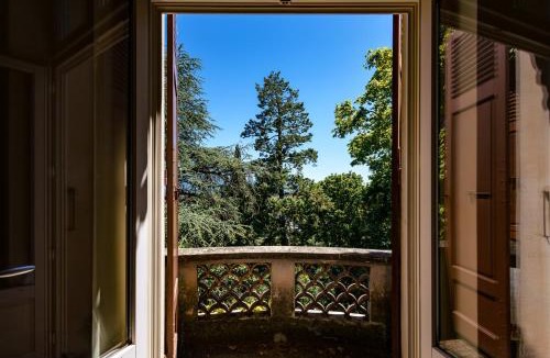 Romans-sur-Isere Hotel | La Villa Kara