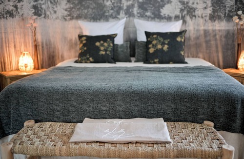 Pont Royal House | La Villa Kef