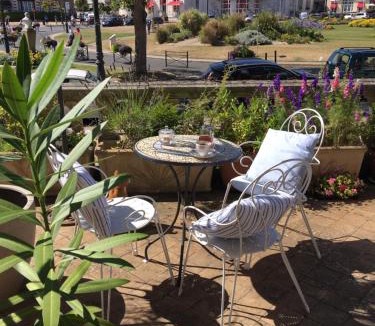 Cabourg Bed & Breakfast | La Villa L'Argentine