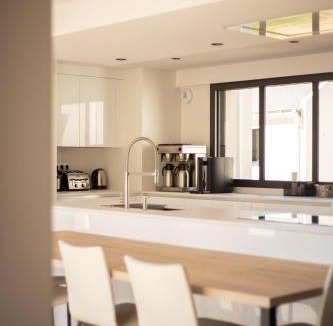 Locmaria Villa | La Villa Métairie