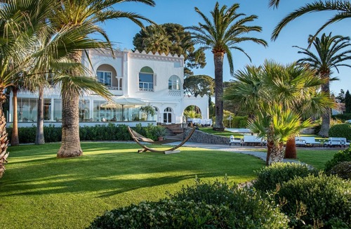 Boulouris-sur-Mer Villa | La Villa Mauresque