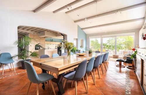 Mours-Saint-Eusebe Villa | La Villa Moursoise 4 Etoiles