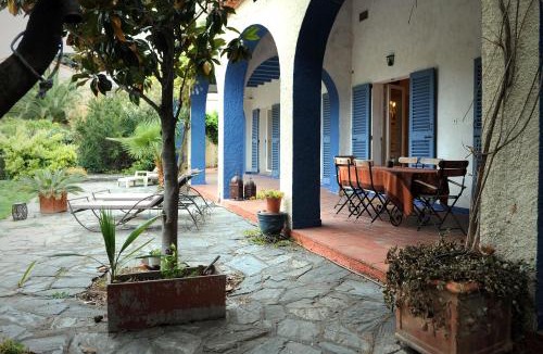 Thuir Villa | La Villa Nénuphar