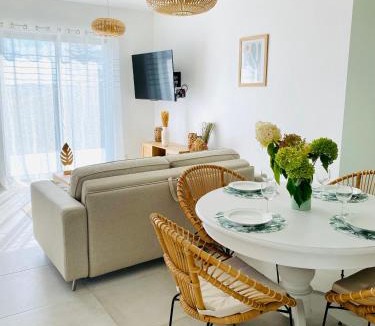 Saint-Prix Apartment | La Villa Perchée, Appartements Élégants, sauna Privé, sport, terrasses et Vue Panoramique, Parking protégé, proche PARIS