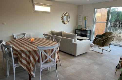 Saint-Germain-sur-Ay House | La Villa Rosé