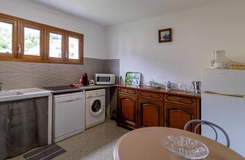 Albertville House | LA VILLA ROUGE - ALBERTVILLE