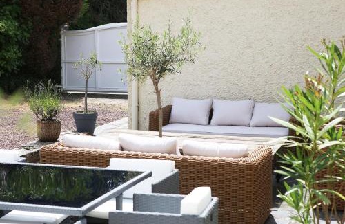 Jullouville Villa | La Villa Saint-Martin