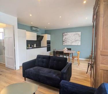 Riorges Villa | La Villa Voie Verte