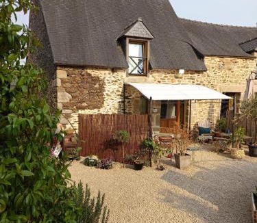 Corseul Bed & Breakfast | La Ville Es Riez Maison d'hôtes