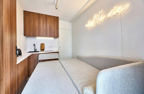 Quartier du Pont-de-Flandre Apartment | La Villette · 19th · Design & Bright Studio – managed by Mey Agency