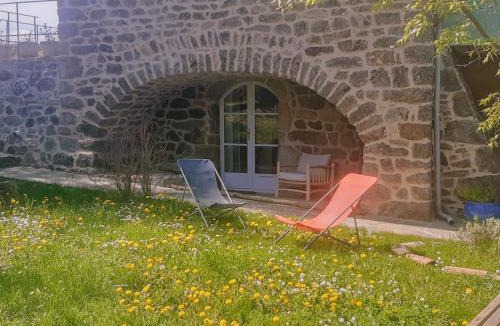 Saint-Cyr House | "La Voûte de Pierre" Gîte indépendant