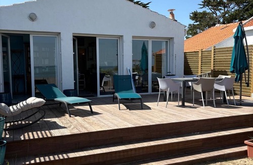Barbatre House | La voile Bleue - A stopover with your feet in the water