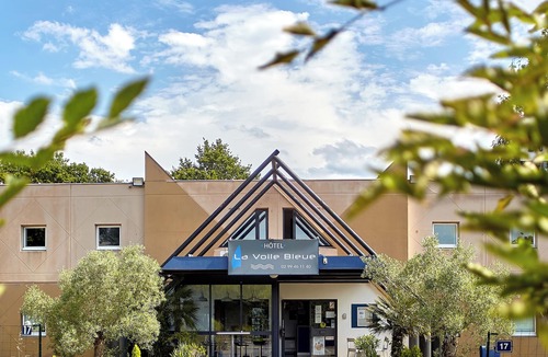 La Richardais Hotel | La Voile Bleue