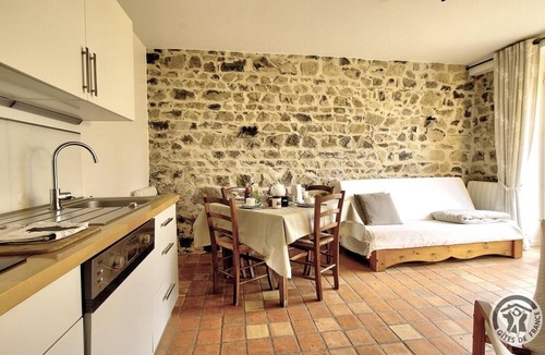 Chenelette House | La Voisinée - Chenelette