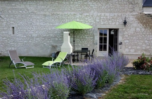 Lerne House | LA VOLIERE du Jardin des Oiseaux 3* with SPA and view of the Birds!