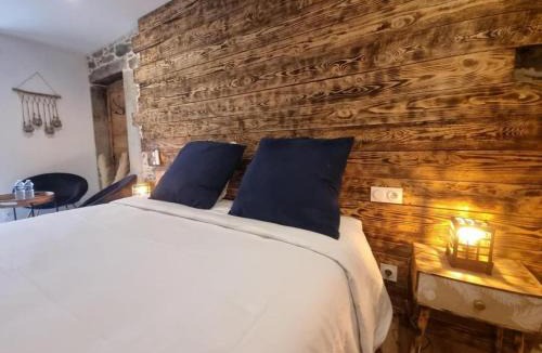 Saint-Chamond Bed & Breakfast | La voute du pilat