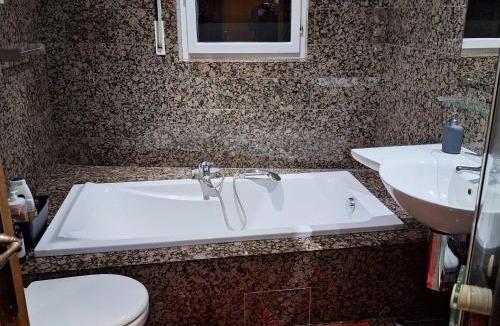 Sanilhac House | La Voute