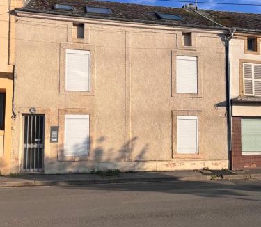 Vrigne-aux-Bois Apartment | La Vrigne