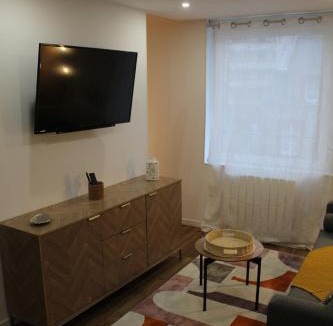 Tourlaville Apartment | La vue des toits
